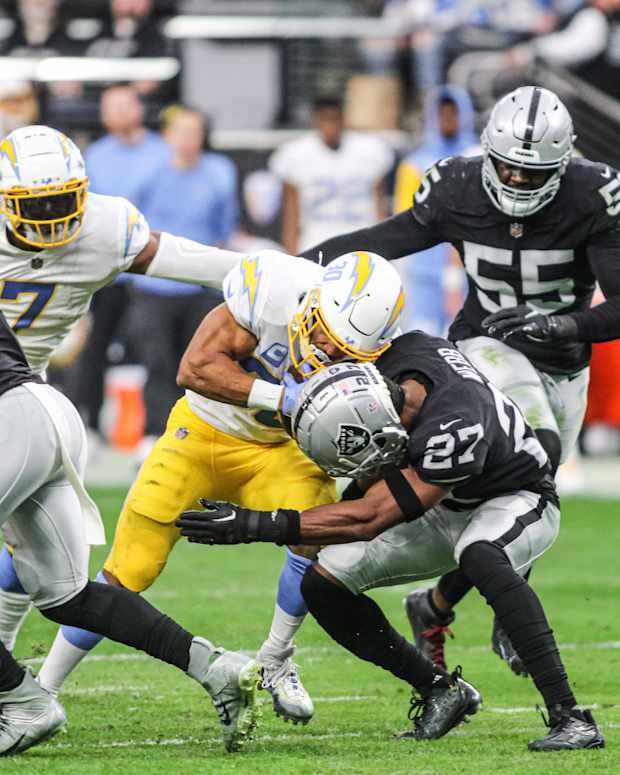 Sam Webb, Chandler Jones 
